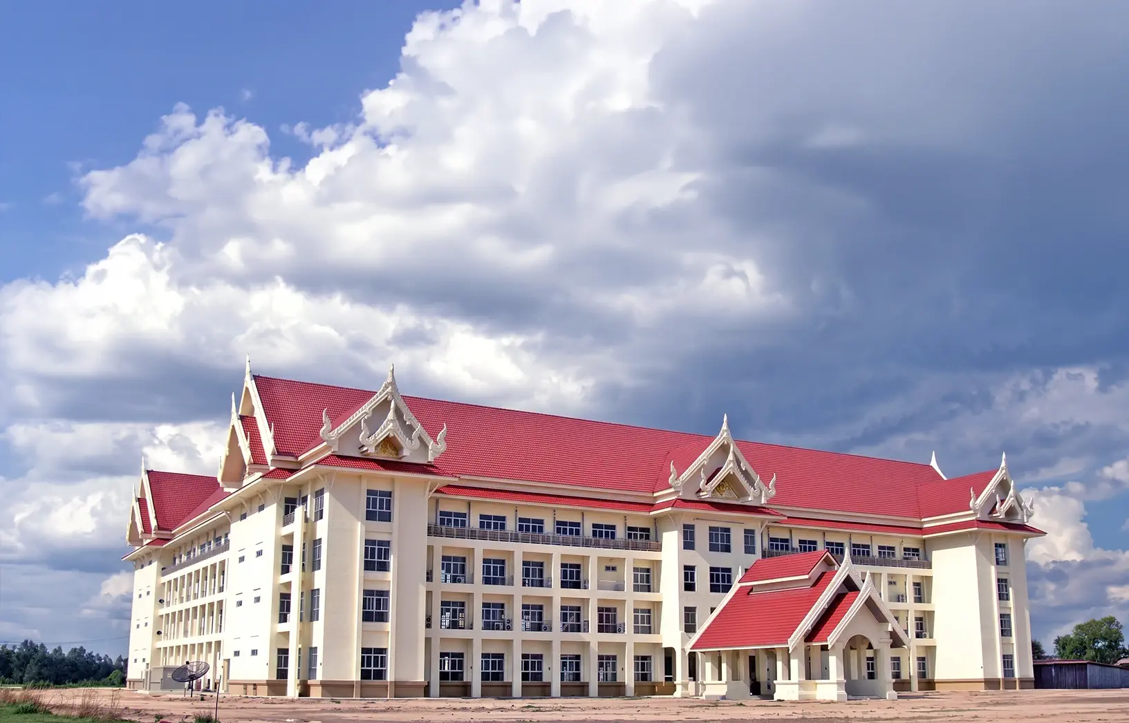 ศาลากลางจังหวัดอุบลราชธานี