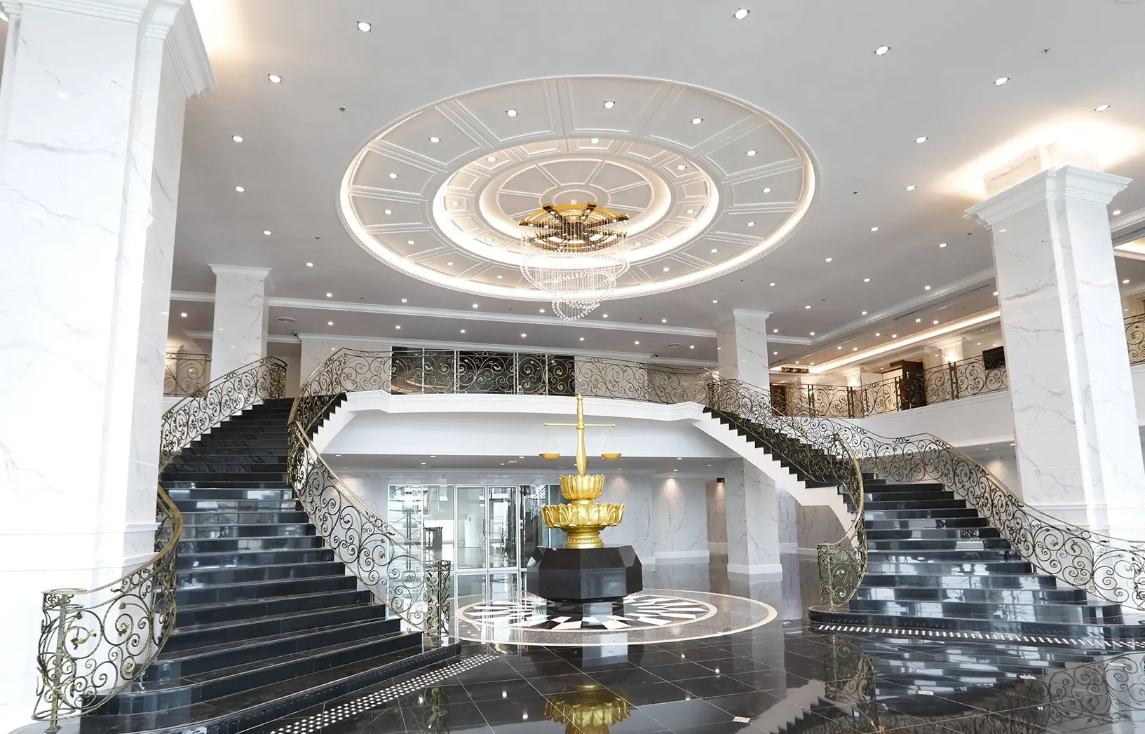 อาคารที่ทำการกระทรวงยุติธรรม งานตกแต่งภายใน พร้อมงานระบบประกอบอาคาร งานตกแต่งภายใน A&T 